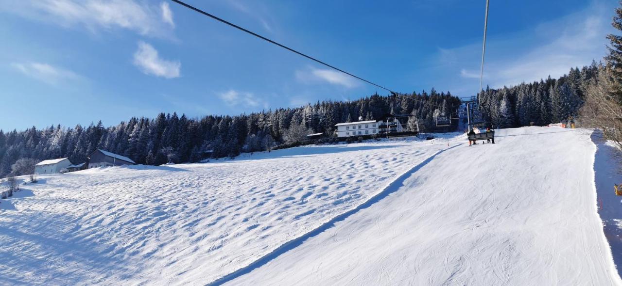 Mönichkirchen Alpengasthof Fernblick מראה חיצוני תמונה