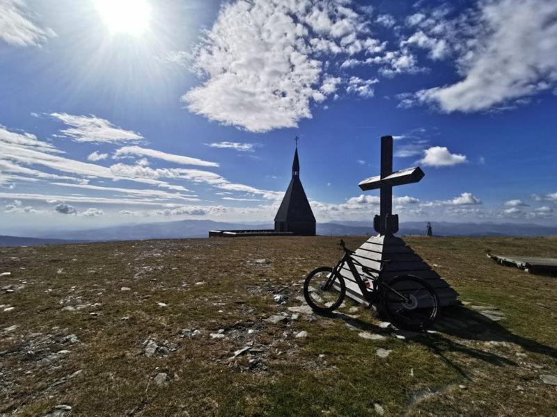 Mönichkirchen Alpengasthof Fernblick מראה חיצוני תמונה